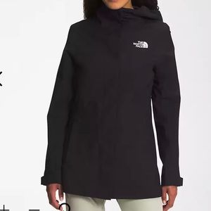 NWT the north face city breeze, women's small black jacket